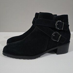 NEW Blondo Shanna Ankle Bootie Womens 10 Black Suede Waterproof Buckle Heel Moto